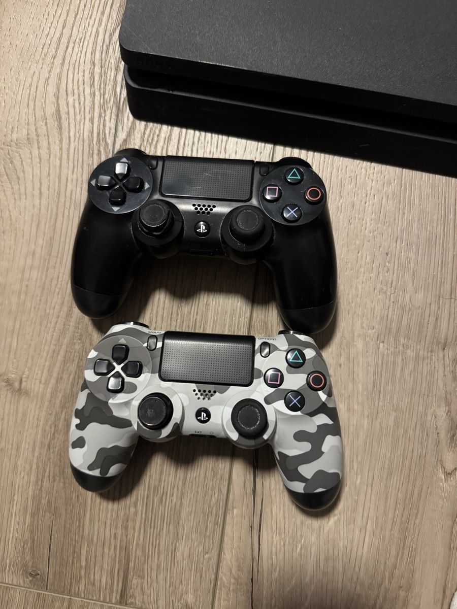 Sony Konsolen: Playstation 4 PS4 Gamekonsole – Gebraucht aus Leuggern von Darwin016 1