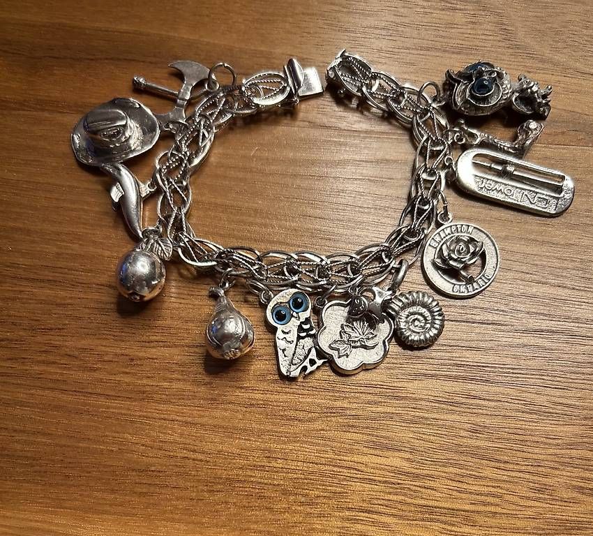 Armbänder & -reifen: Bracelet Silber  – Gebraucht aus Stans von Fourcats
