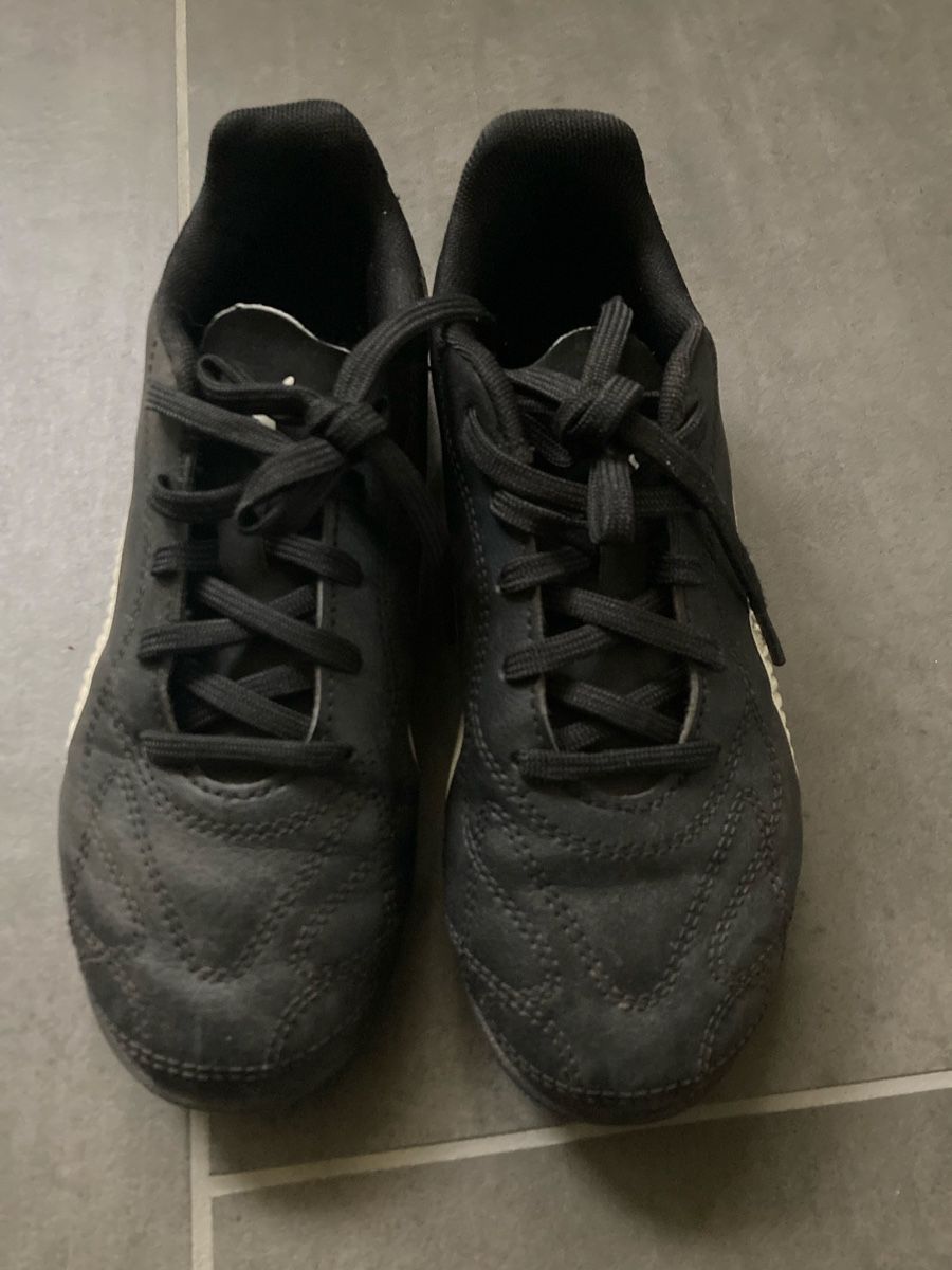 Puma Herrenschuhe: Fussballschuh gr 34 – Gebraucht aus Bauma von ladygaby 1
