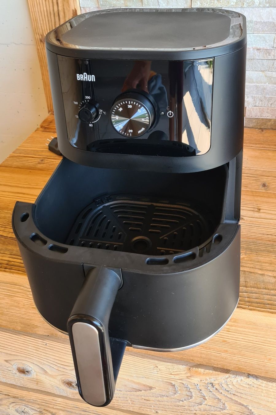 Braun Elettrodomestici da cucina: Neuwertige Heissluftfriteuse Braun MultiFry 3 HF3000 – Usato da Oberuzwil venduto da sab_58zf 4