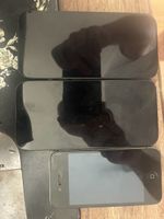 3 defekte iPhones 2x iPhone 15 1x iPhone 4