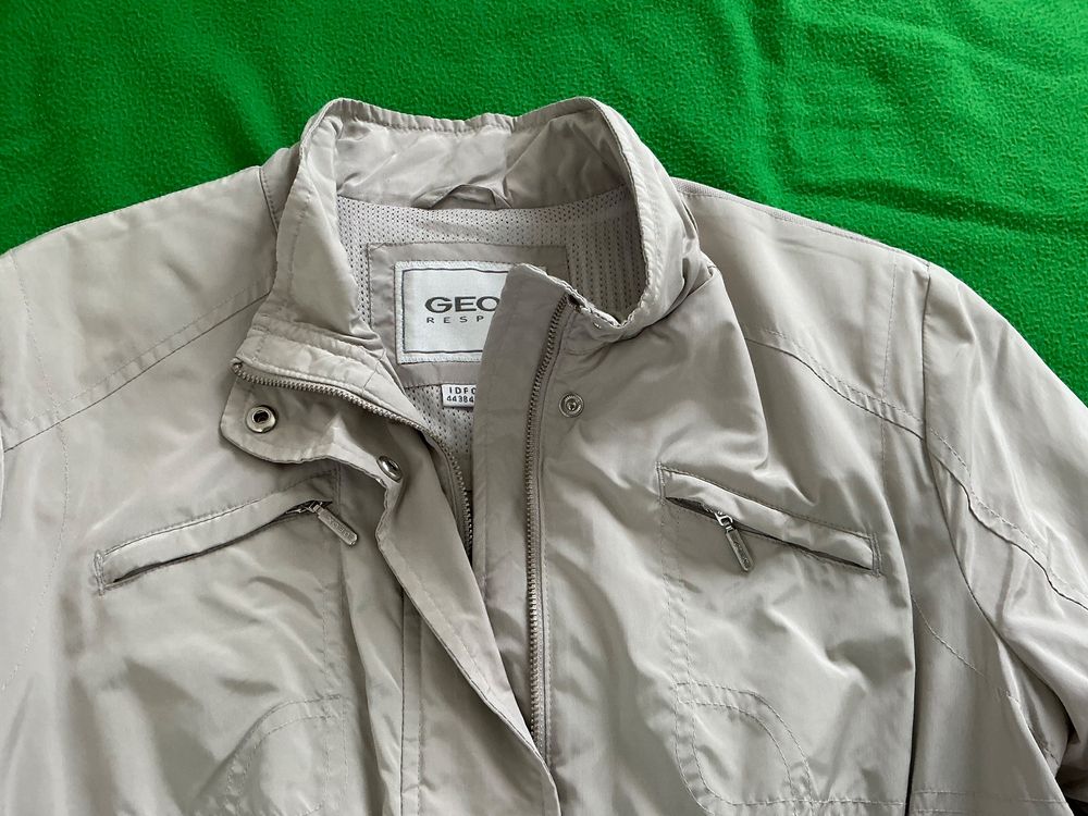 Geox Vestes: Geox Damen Übergangsjacke hellbeige / Grösse 38 – D'occasion à Dübendorf par Troll_88 2