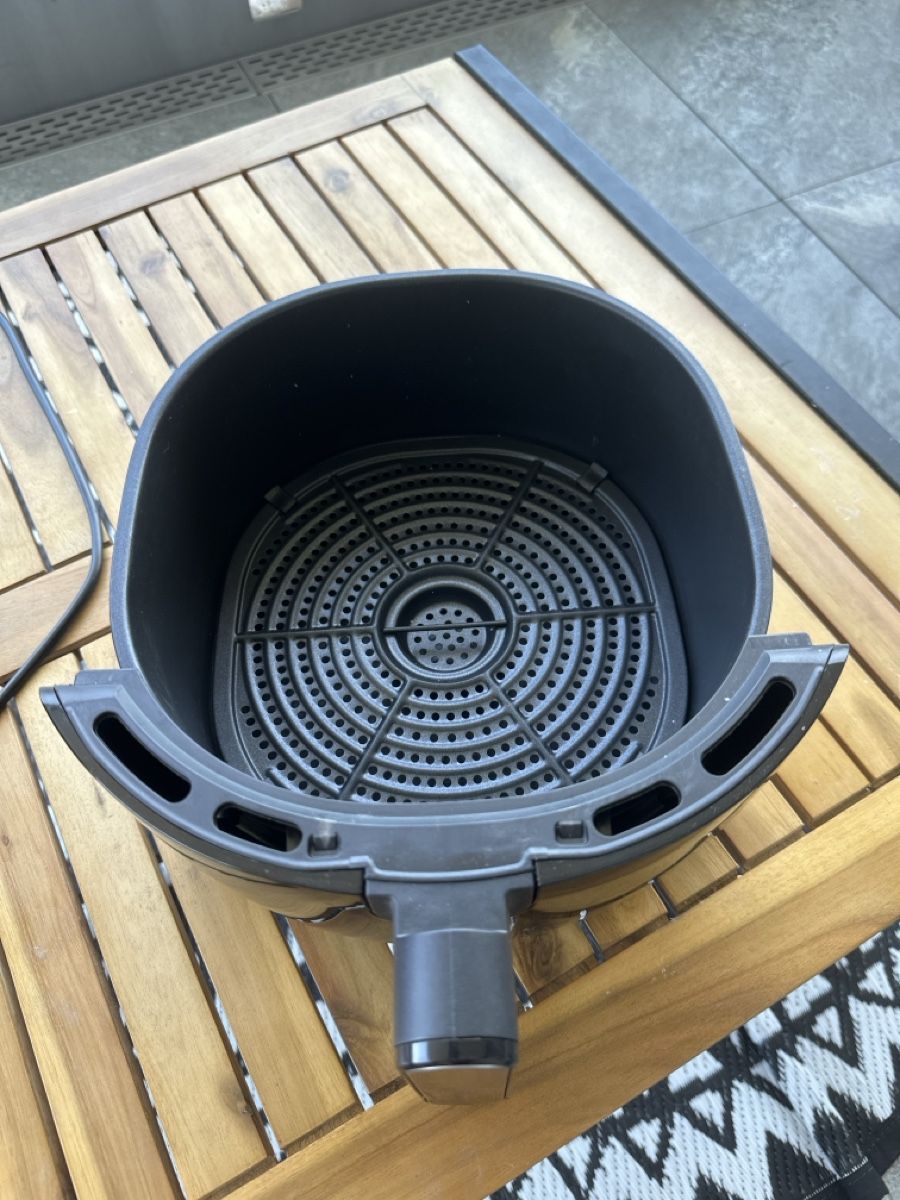 Tefal Elettrodomestici da cucina: Tefal Heissluftfritteuse gebraucht – Usato da Adliswil venduto da mbzero01 1