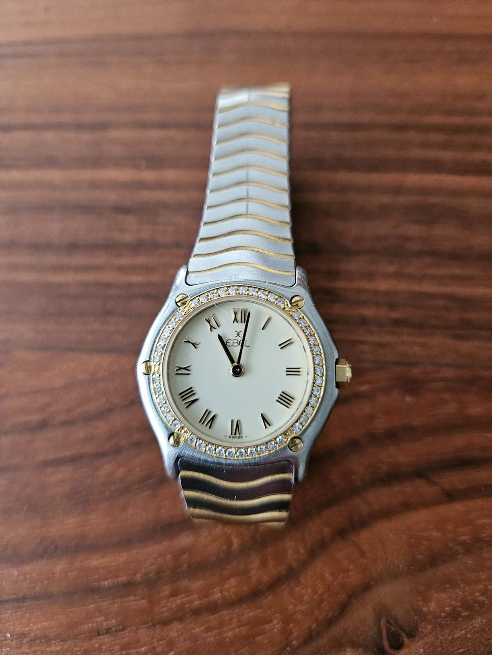 Ebel Orologi: Ebel Classic Wave Damenarmbanduhr – Usato da Tuggen venduto da smilesmile