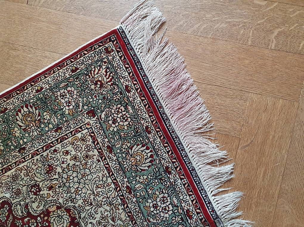 Teppiche: Kleiner seidenteppich ca80x120 – Gebraucht aus Olten von stritten 4