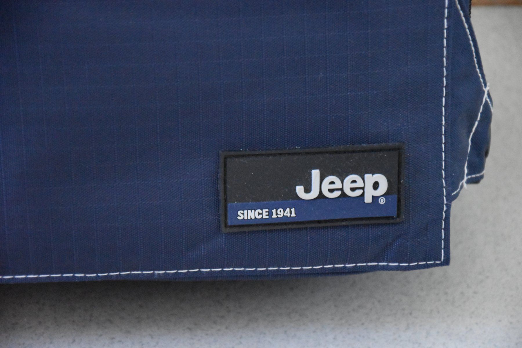 Borse: Jeep Umhängetasche/Laptoptasche – Nuovo (secondo la descrizione) da Meggen venduto da Tristar03 1