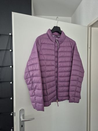 Jacke L