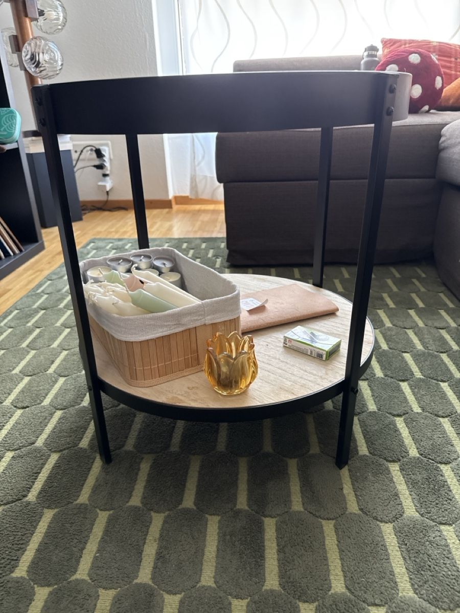Tische: Glas Couchtisch mit laufendem Uhrwerk – Gebraucht aus Horgen von xjulialunax 2