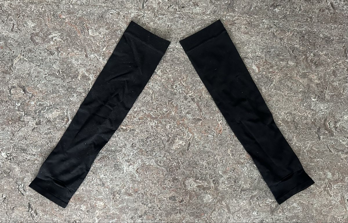 Guanti & manicotti: Armlinge Sleeves Schwarz Shein – Nuovo (secondo la descrizione) da uerikon venduto da SITRRY4