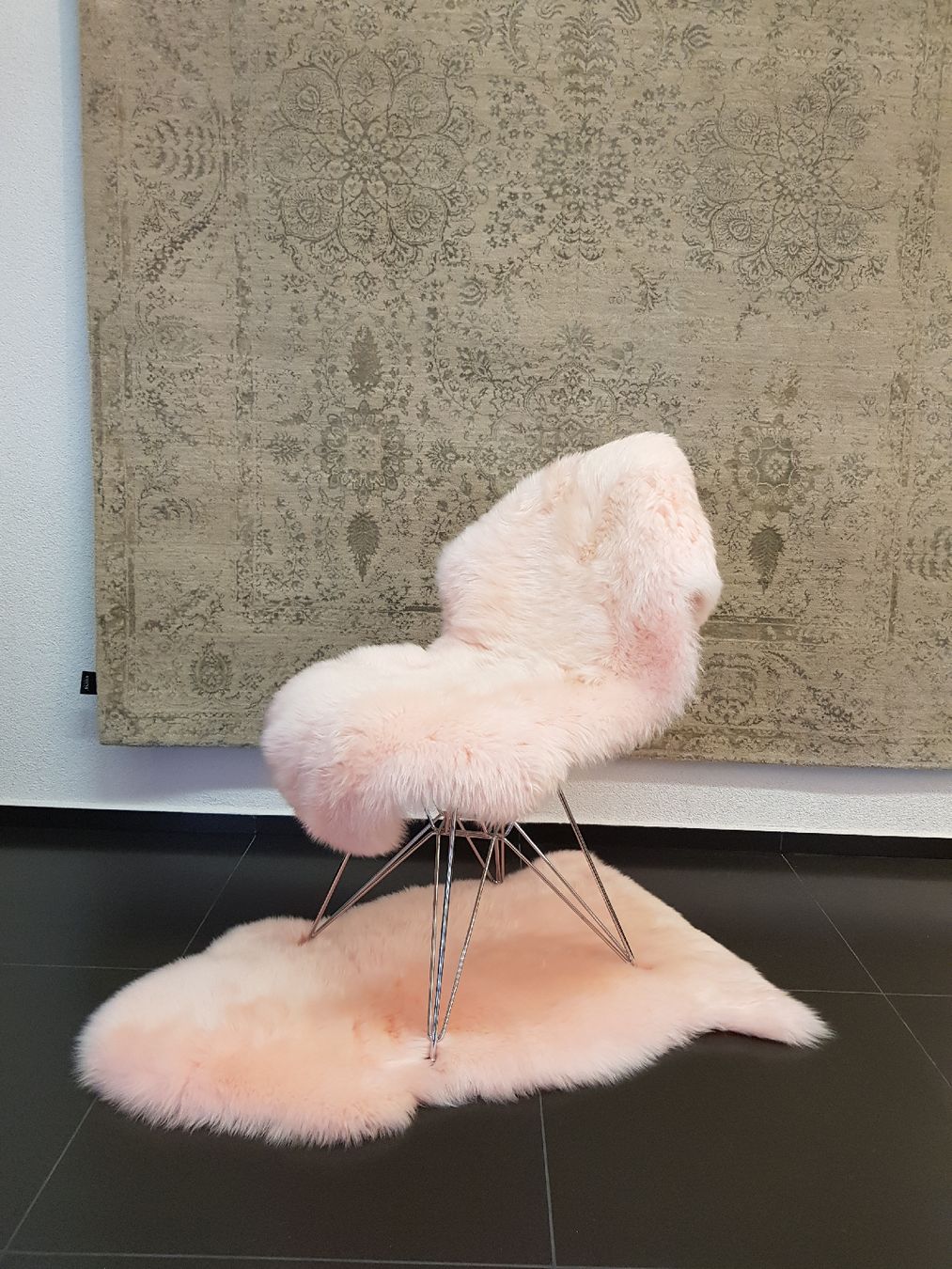Tutte le decorazioni: Doppelschaffele in über 30 Farben – Nuovo e nell'imballaggio originale da Neuhausen am Rheinfall venduto da Lambskin 5
