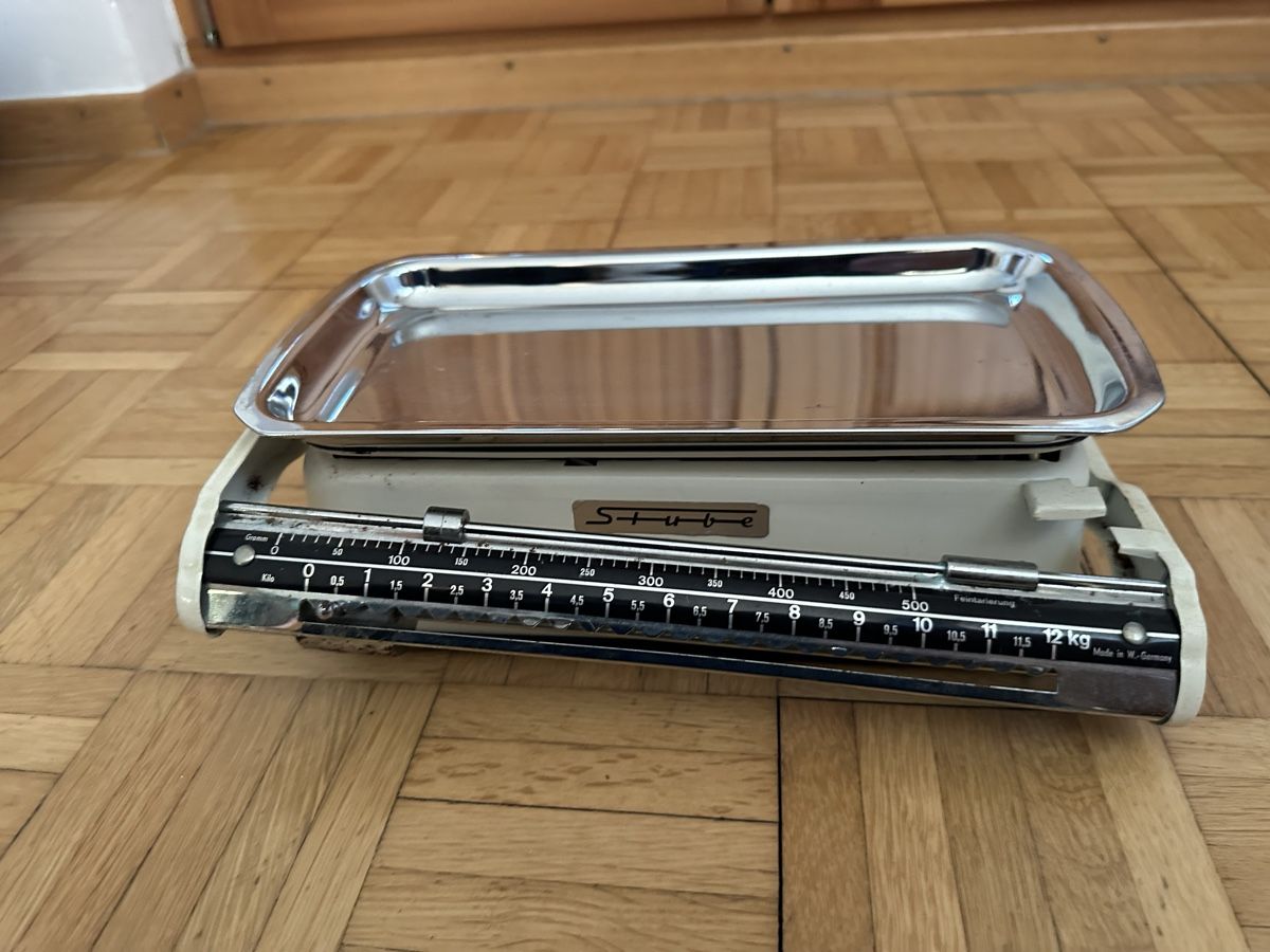 Waagen und Gewichte: Vintage Waage von Stube – Gebraucht aus Thun von Bg54 1
