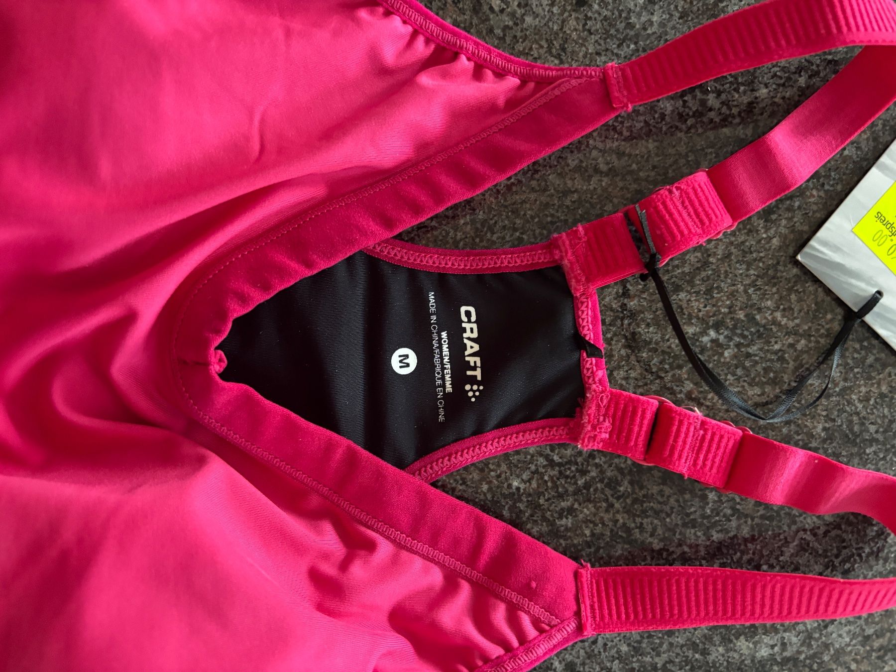 Craft Top: Craft Sport BH Gr.M – Nuovo (secondo la descrizione) da Hasliberg-Hohfluh venduto da hasliberg79 1