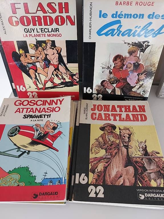 Fumetti: Collection 16/22 Édition Dargaud  – Usato da Martigny venduto da paquito60