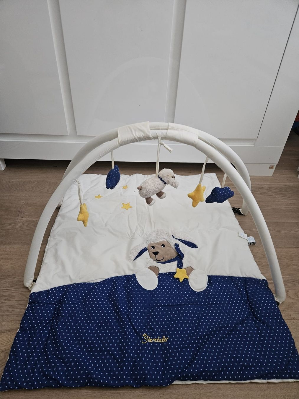 Sterntaler Tappeto da gioco: Sterntaler Spielbogen mit Decke "Schäfchen" – Usato da Laupen ZH venduto da Stari86