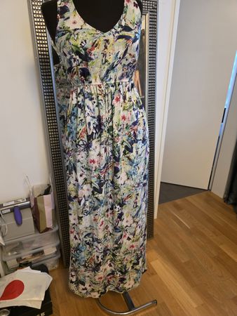 Sommerkleid  Noisy may Gr. XS