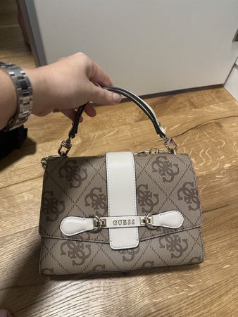 Guess Tasche