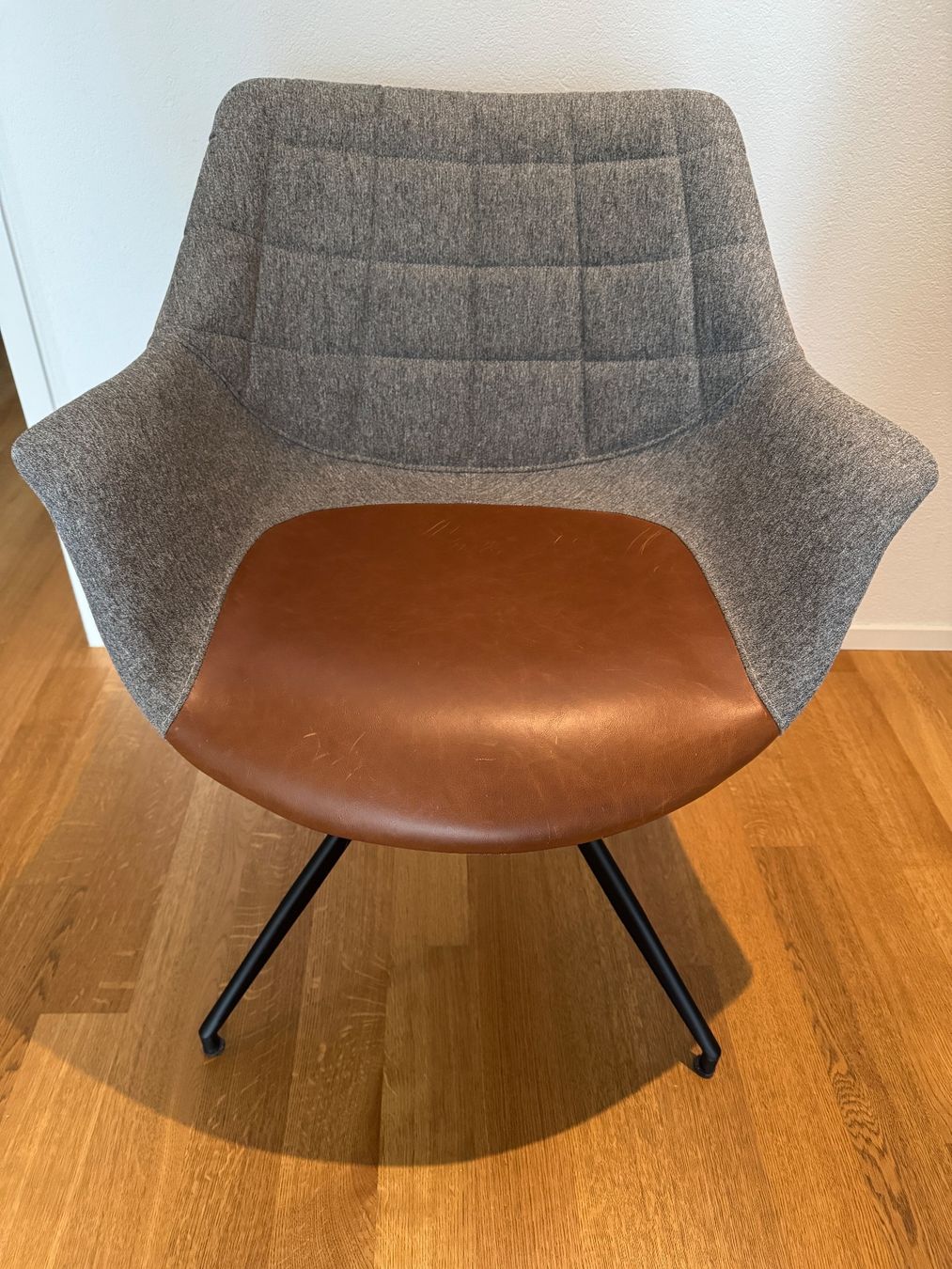 Stühle: Zuiver Doulton Stuhl – Gebraucht aus Belp von Smiley90