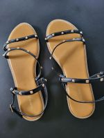 Sandales d'été cloutées noires pointure 42 neuves