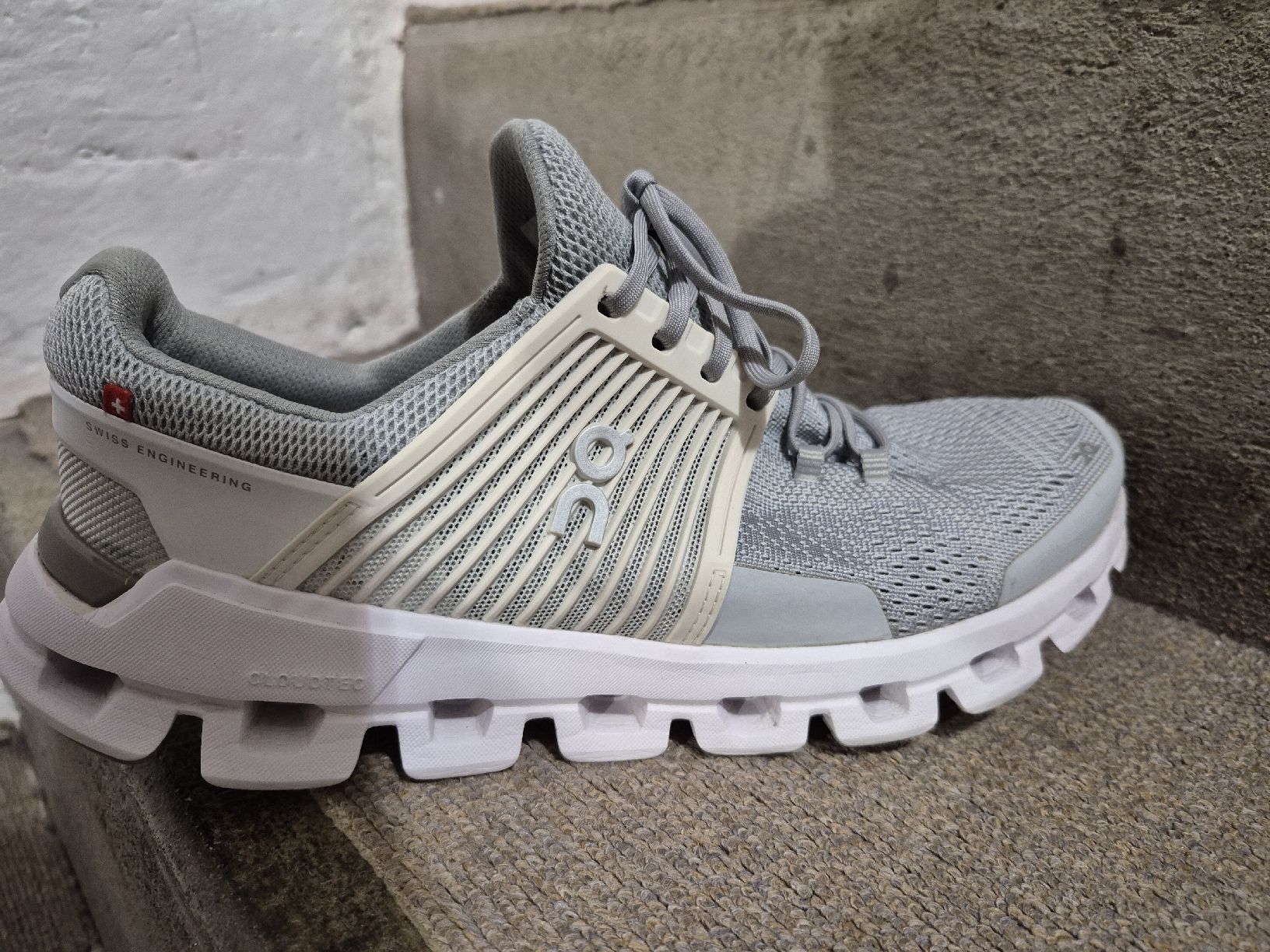 On Herrenschuhe: On Cloud Schuhe – Gebraucht aus Winterthur von Lumi11