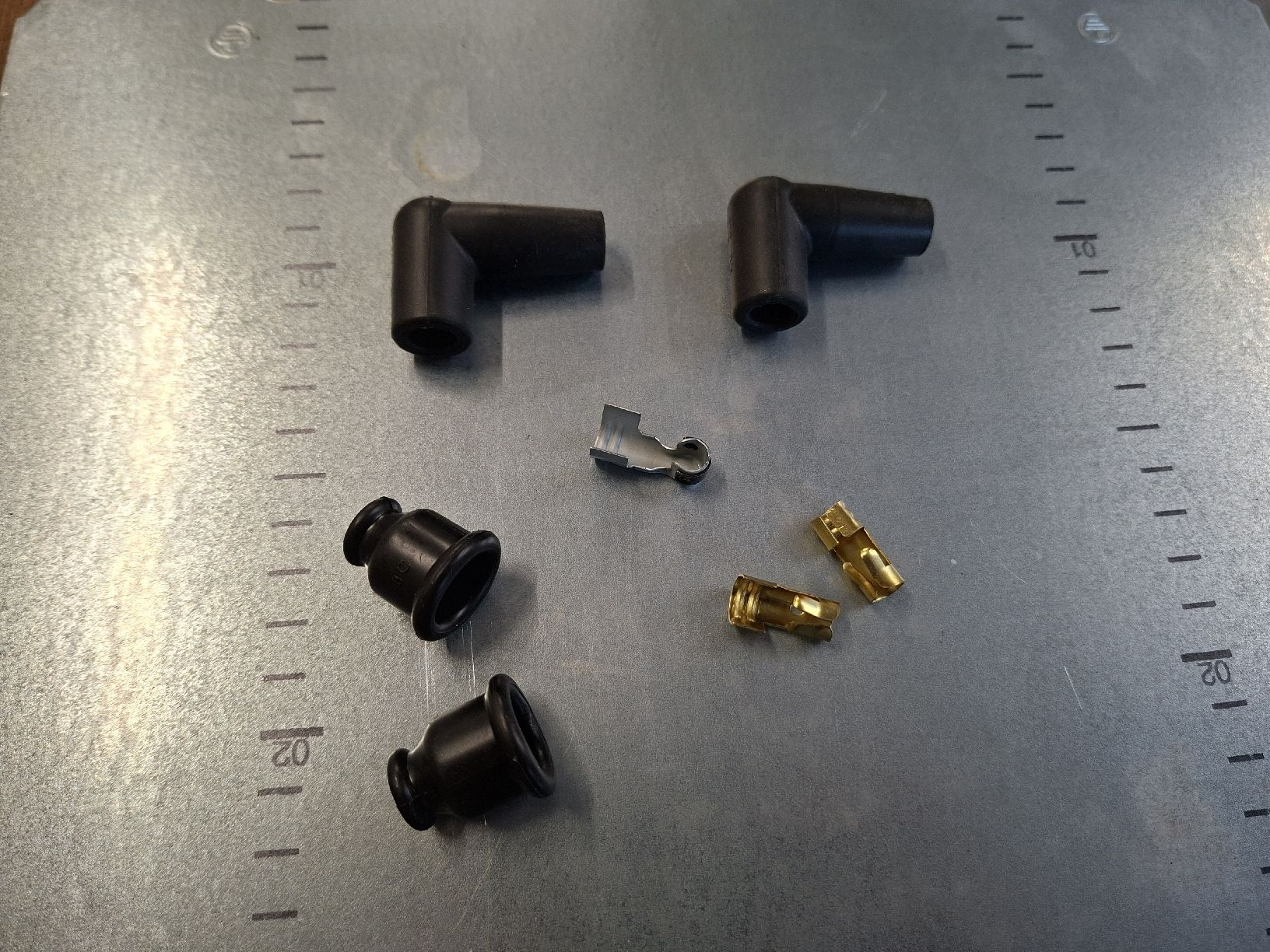 Harley-Davidson Alle Motorradersatzteile: Zündkabel kit Harley Lowbrow – Neu (gemäss Beschreibung) aus Benken SG von JoBla_ 2