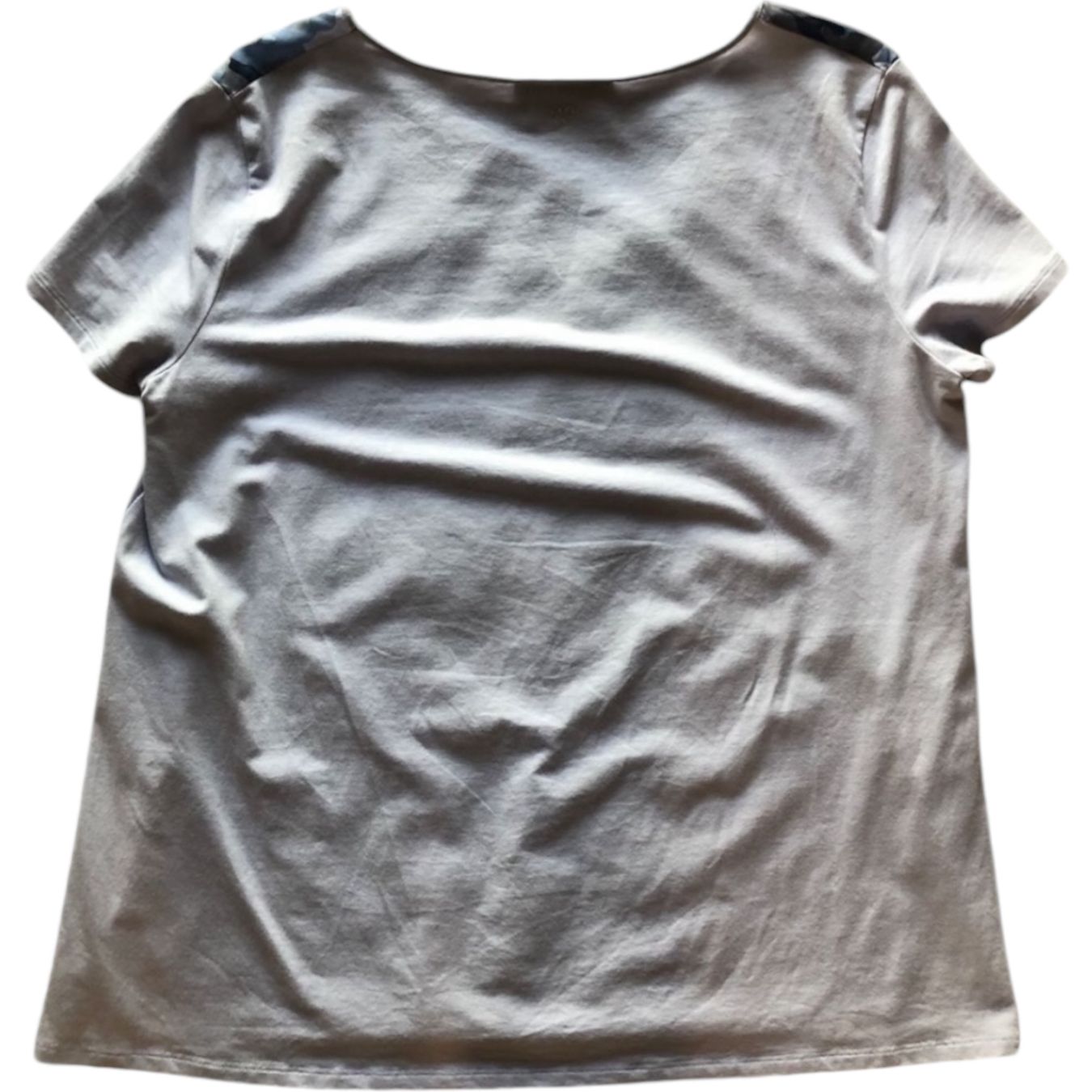 Max Mara T-shirt: T-shirt Max Mara – Usato da Dotzigen venduto da SecondHandGems 2