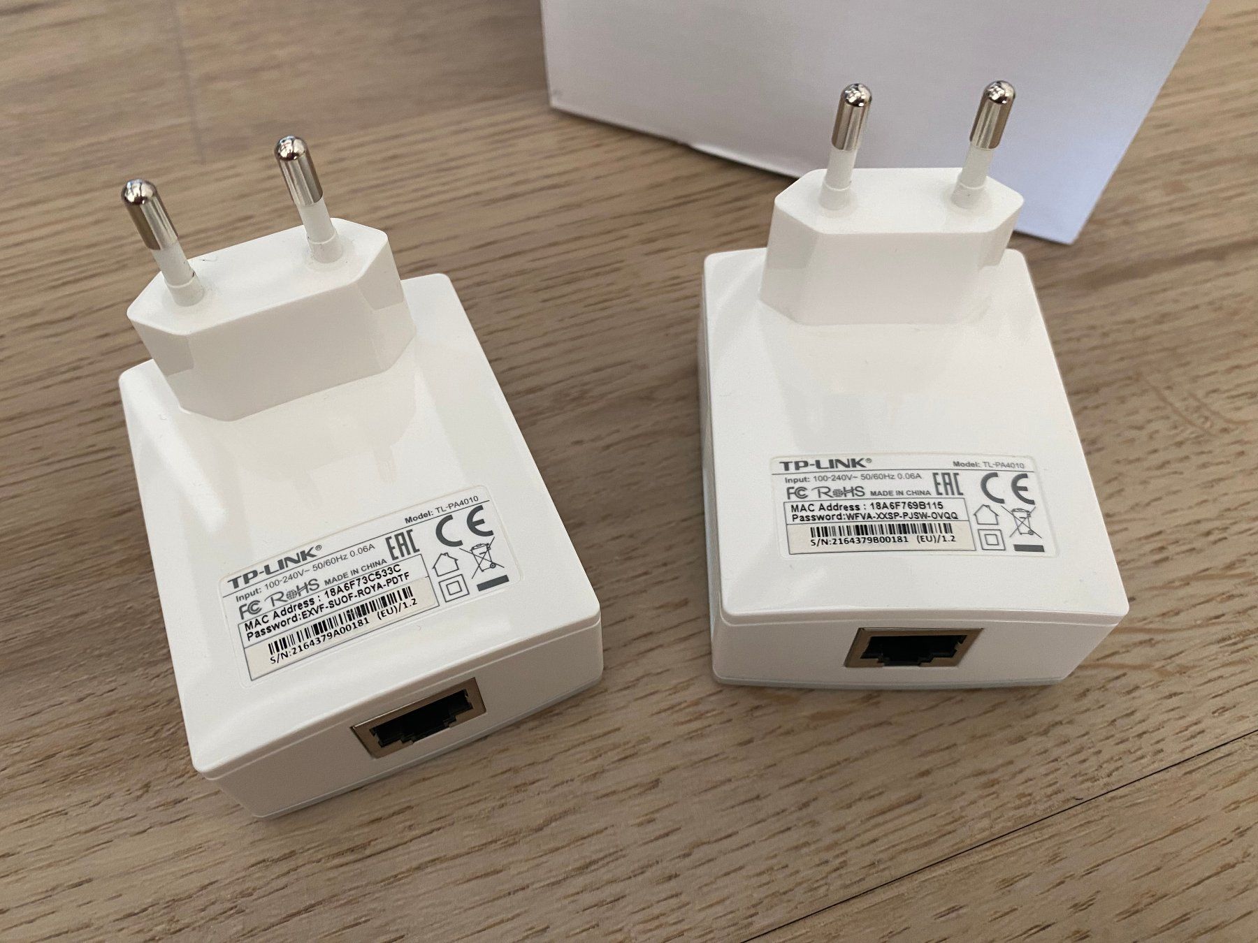 TP-Link WiFi: TP-Link AV500 Nano Powerline Set TL-PA4010KIT – Usato da Wetzikon ZH venduto da BackToRetro 3