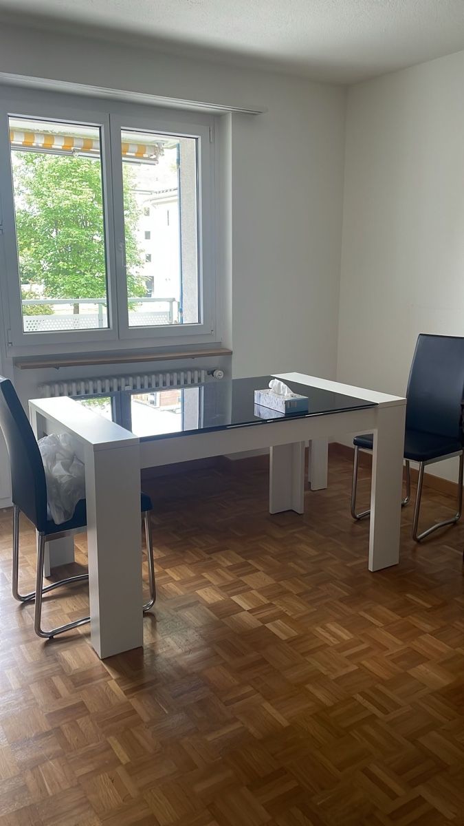 Set di tavolo e panche: Modernes Wohnzimmer-Set zu verkaufen – Nuovo (secondo la descrizione) da Wetzikon ZH venduto da ike_8hl9 3