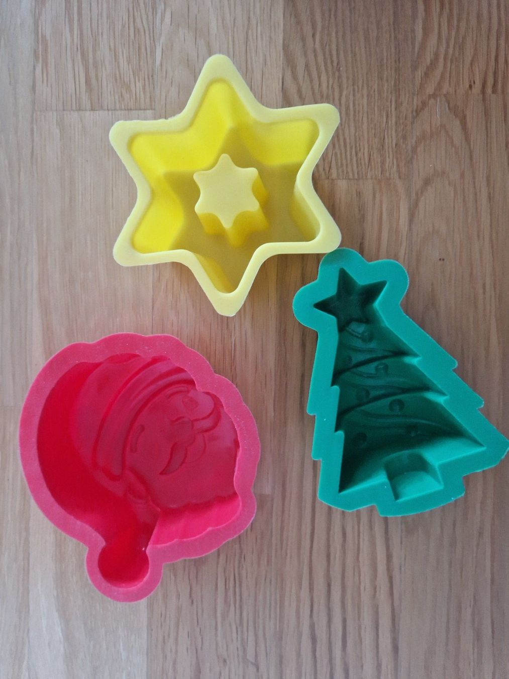 Migros Teglie da forno: Neu Silikon Weihnachten Backformen Set 3Stk. – Nuovo (secondo la descrizione) da Buchs venduto da sonjaja 2