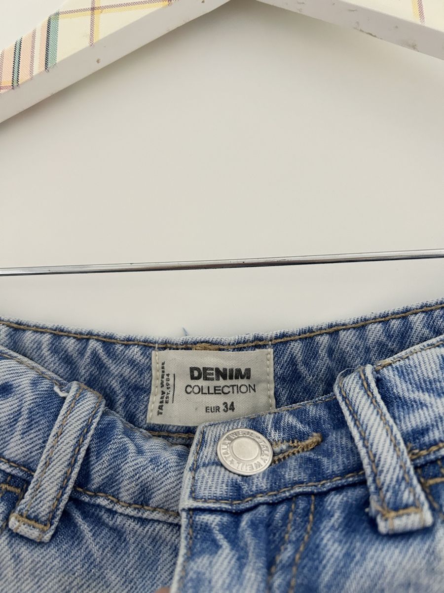 Tally Weijl Jeans: Hellblaue Jeans Shorts Grösse 34 – Usato da Oberkirch LU venduto da a.nn.y 2