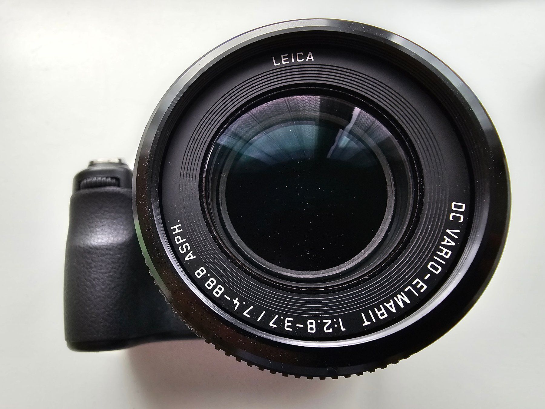 Panasonic Fotocamera: Digitalkamera LUMIX DMC-FZ50 – Usato da Oftringen venduto da vivaldi44 3