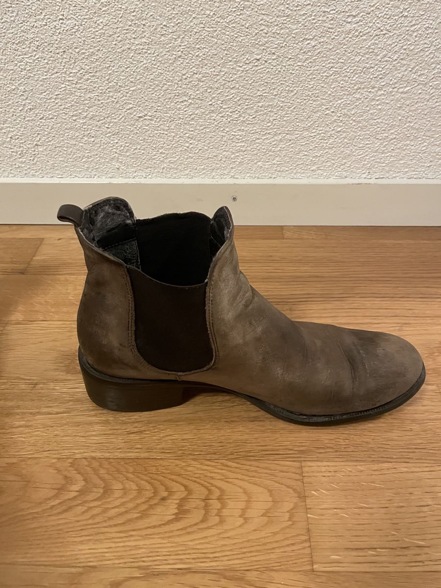 Damenschuhe: Braune Chelsea Boots, Grösse 39 – Gebraucht aus Sursee von Steffi_2020 3