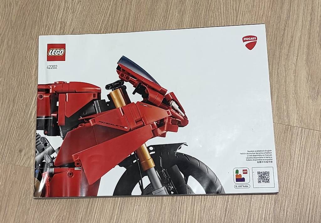 Lego Kit di costruzioni: LEGO Technic Ducati Panigale V4 S Motorrad – Usato da Möriken AG venduto da tatitata 2