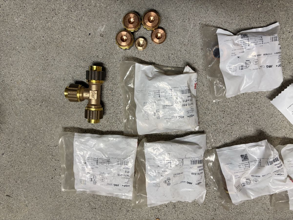 Rubinetteria: Diverse JRG Sanipex Fittings – Nuovo e nell'imballaggio originale da Bülach venduto da Nikuthe97 1