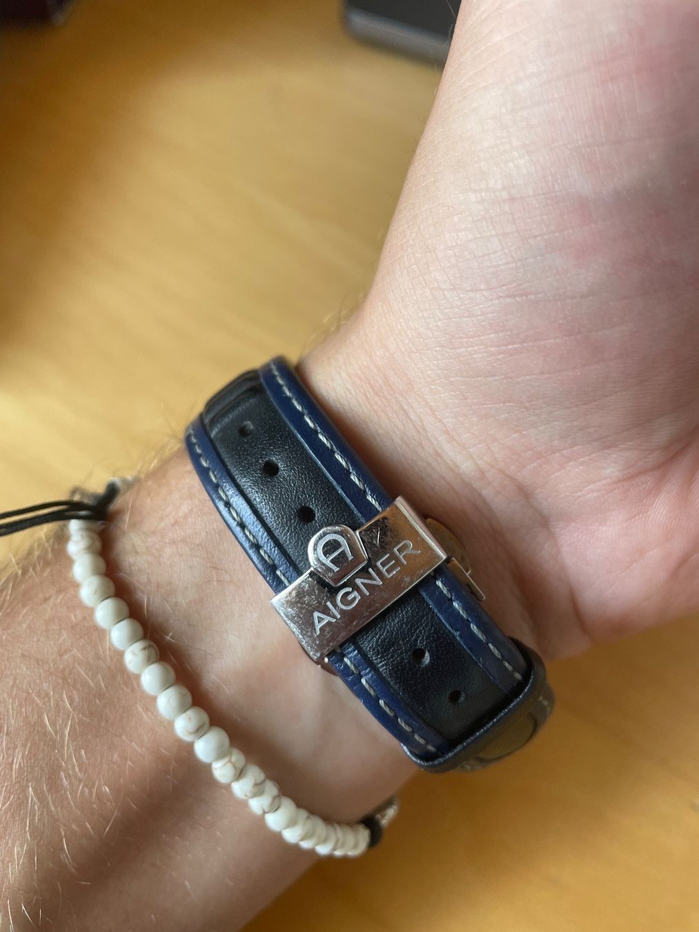 Aigner Uhren: AIGNER Armbanduhr – Gebraucht aus Kriens von  5