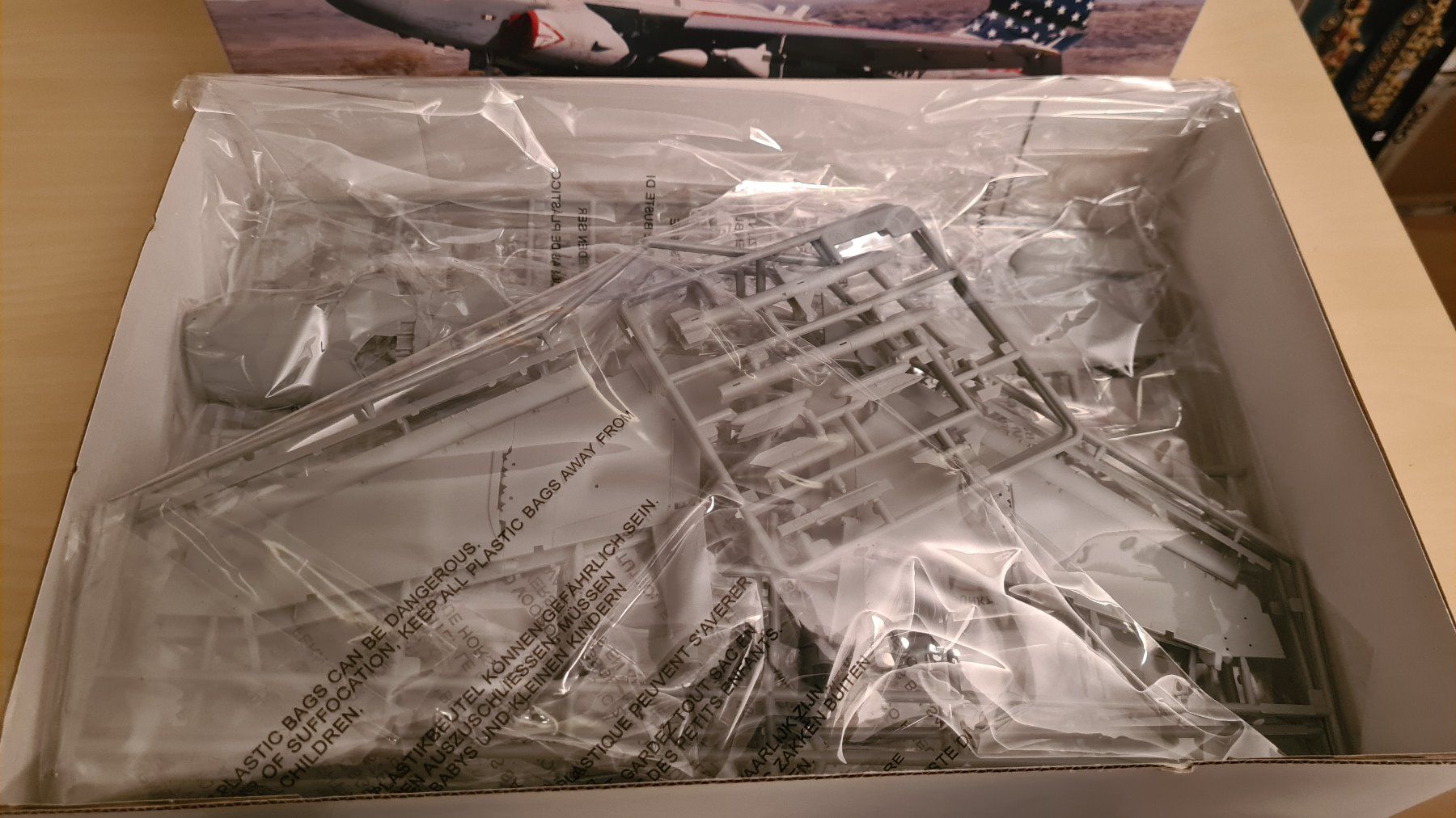 Modellbausätze & Standmodelle: 1:48 EA-6B Prowler - Kinetic K48022 – Neu (gemäss Beschreibung) aus Bassersdorf von jackbmw 3