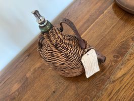 Korbflasche mit Lederriemen & Zapfen antike Funktionstüchtig