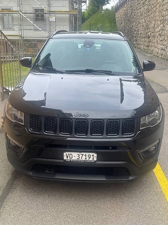 Autos: Voiture 1 er main Bon état  – Gebraucht aus Villars-le-Terroir von Crouillo