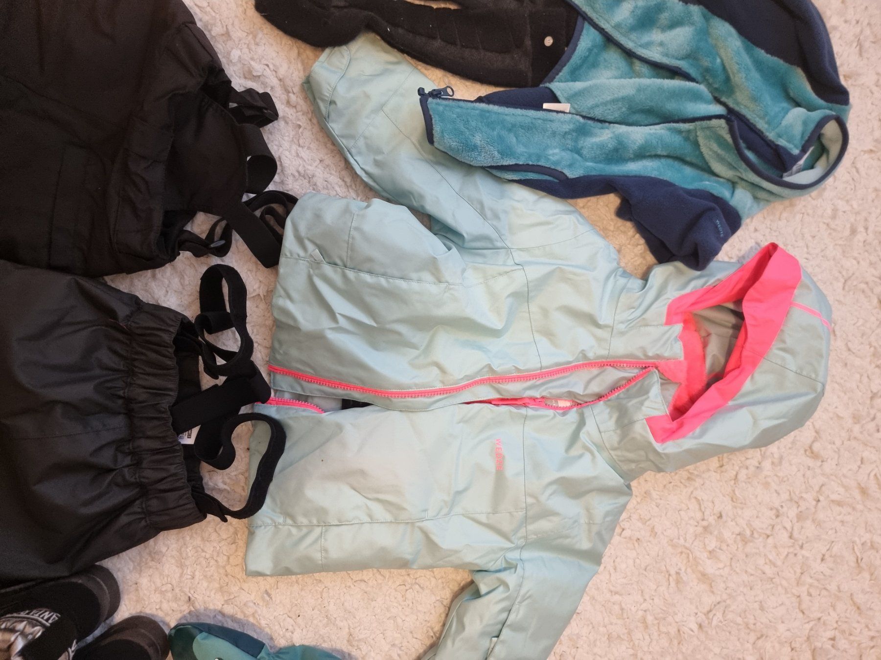 Decathlon Kleiderpakete & -sets: Ensemble de ski pour enfants de 4 ans – Gebraucht aus Genève von selmouta 2
