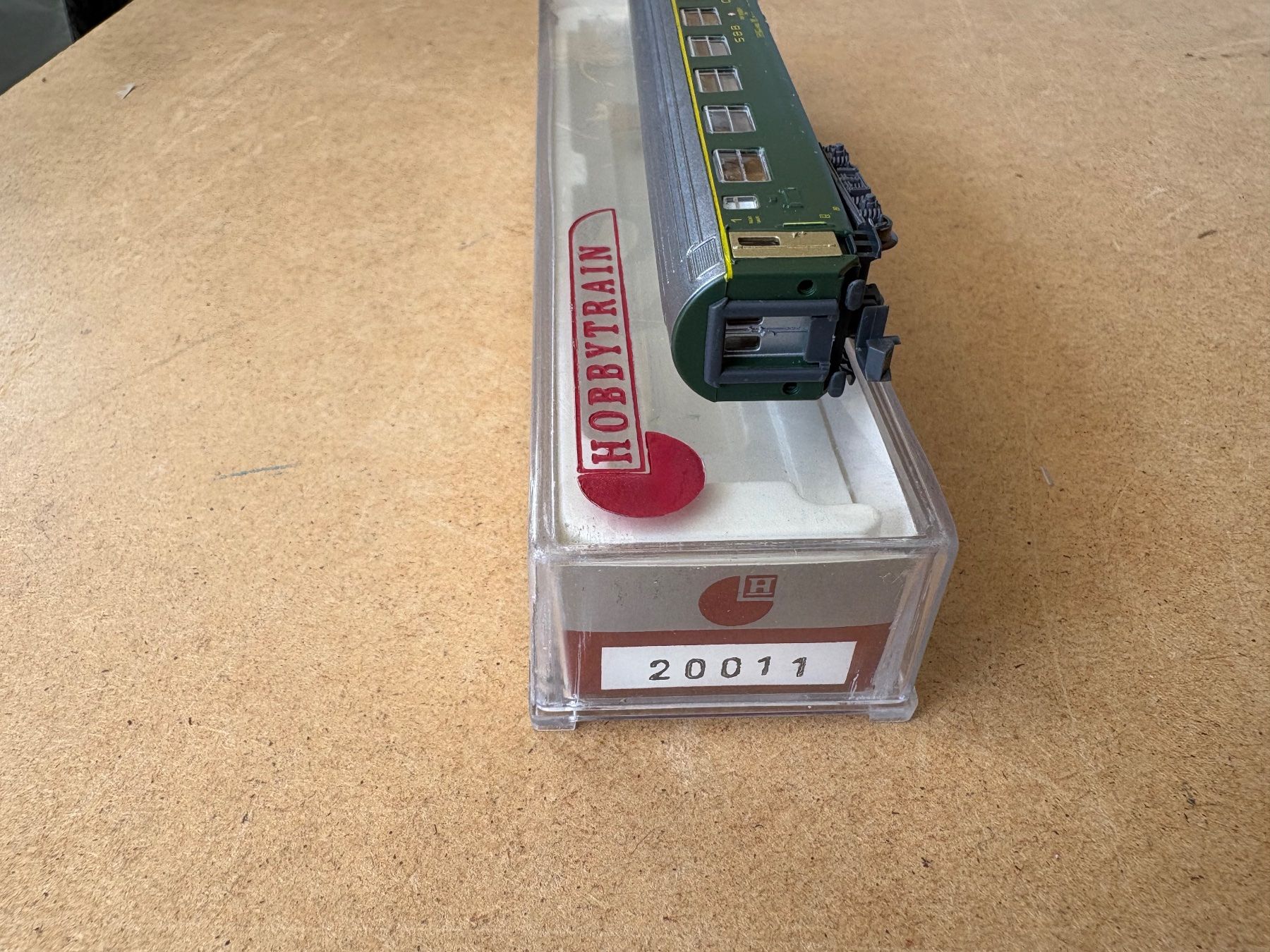 Hobbytrain Modellini di ferrovie: Hobbytrain 20011 Personenwagen SBB – Nuovo (secondo la descrizione) da Hauterive NE venduto da eriamch 1