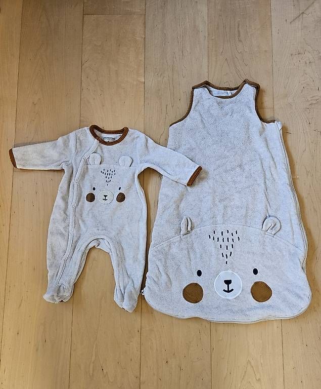 Sacchi a pelo: Schlafsack und Strampler Set – Usato da Winterthur venduto da sim_g6ny