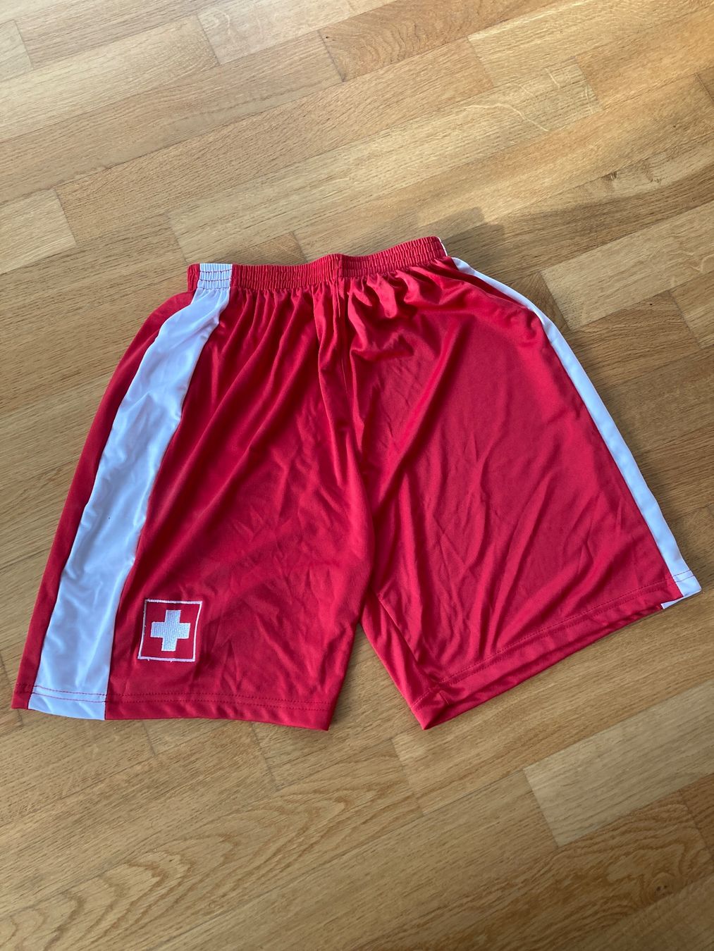 Schweizer Nati Canottiere & Pantaloni: Turnhose Schweiz – Nuovo (secondo la descrizione) da Seengen venduto da murmelo