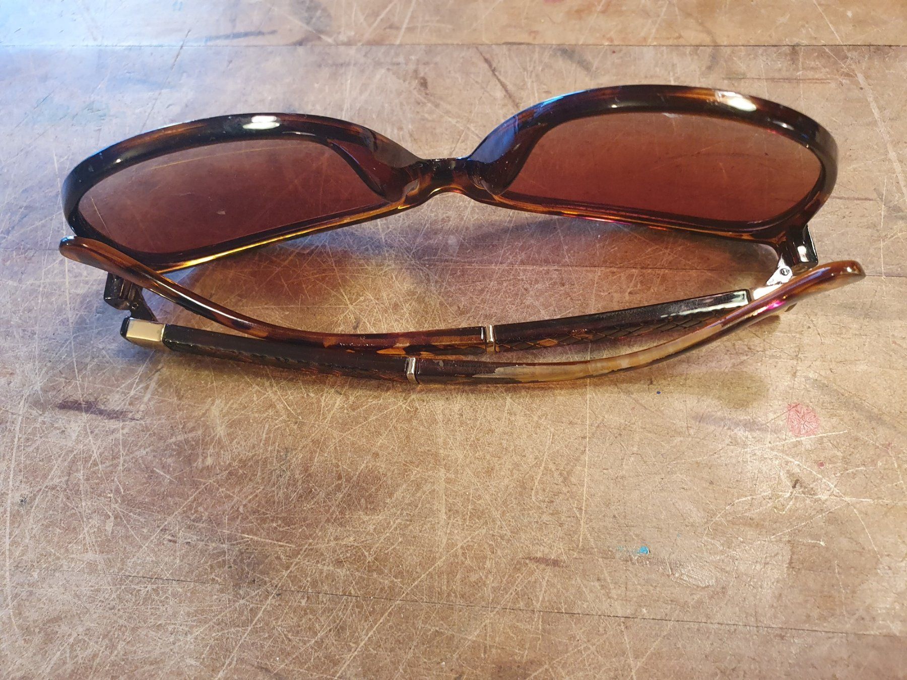 Occhiali & Lenti: Damensonnenbrille – Usato da Zürich venduto da loosebone 4