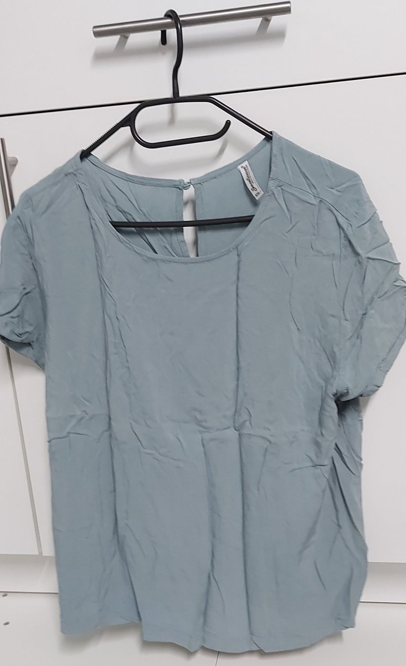 Camicette: Neue Bluse, Grösse XXL – Nuovo (secondo la descrizione) da Suberg venduto da Saeru5
