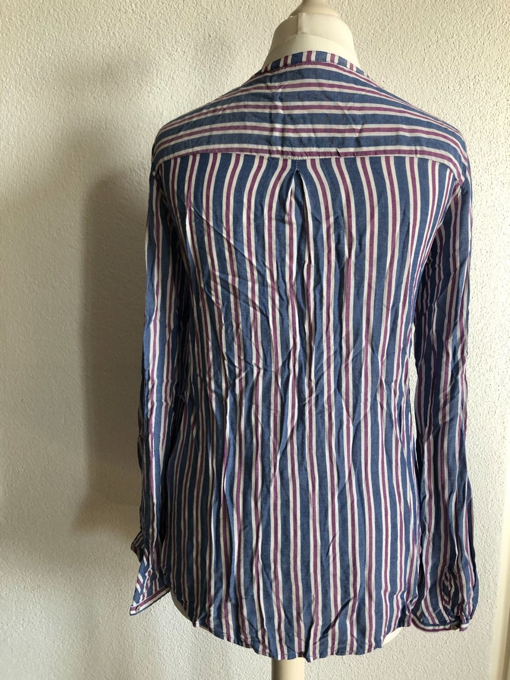 Esprit Camicette: Bluse Damen Esprit Gr. 34 - neuwertig – Nuovo (secondo la descrizione) da Luzern venduto da mhbob 2