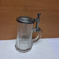 Versand möglich. Antikes Bierglas mit speziellem Griff