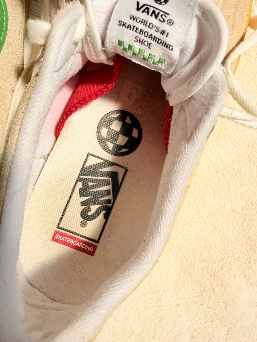Vans Scarpe da uomo: Vans-Schuhe  - Grösse: EUR 41 – Usato da Würenlos venduto da Abracadabra26 6