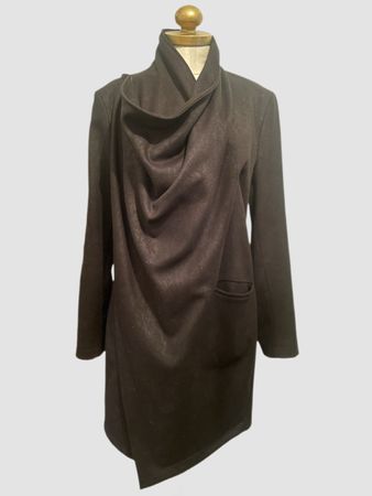Unisex-Mantel aus Alcantara von SIYAH