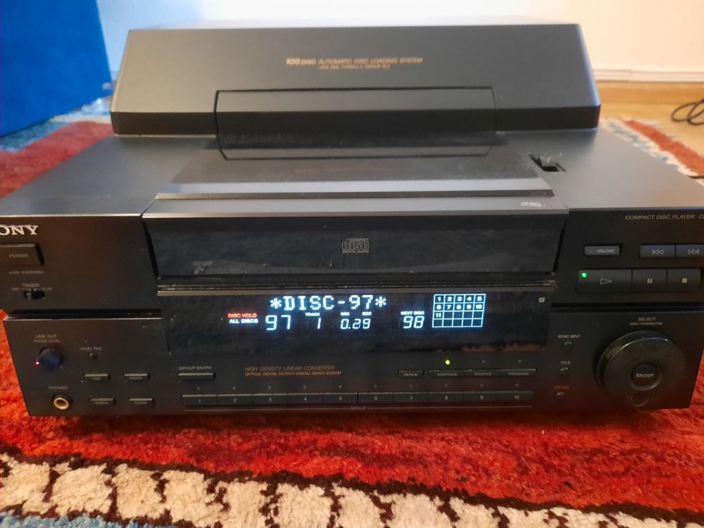 Multi CD Wechsler 100 Disc, CDP-CX100 mit 60 Ex. div. CD's (Gebraucht ...