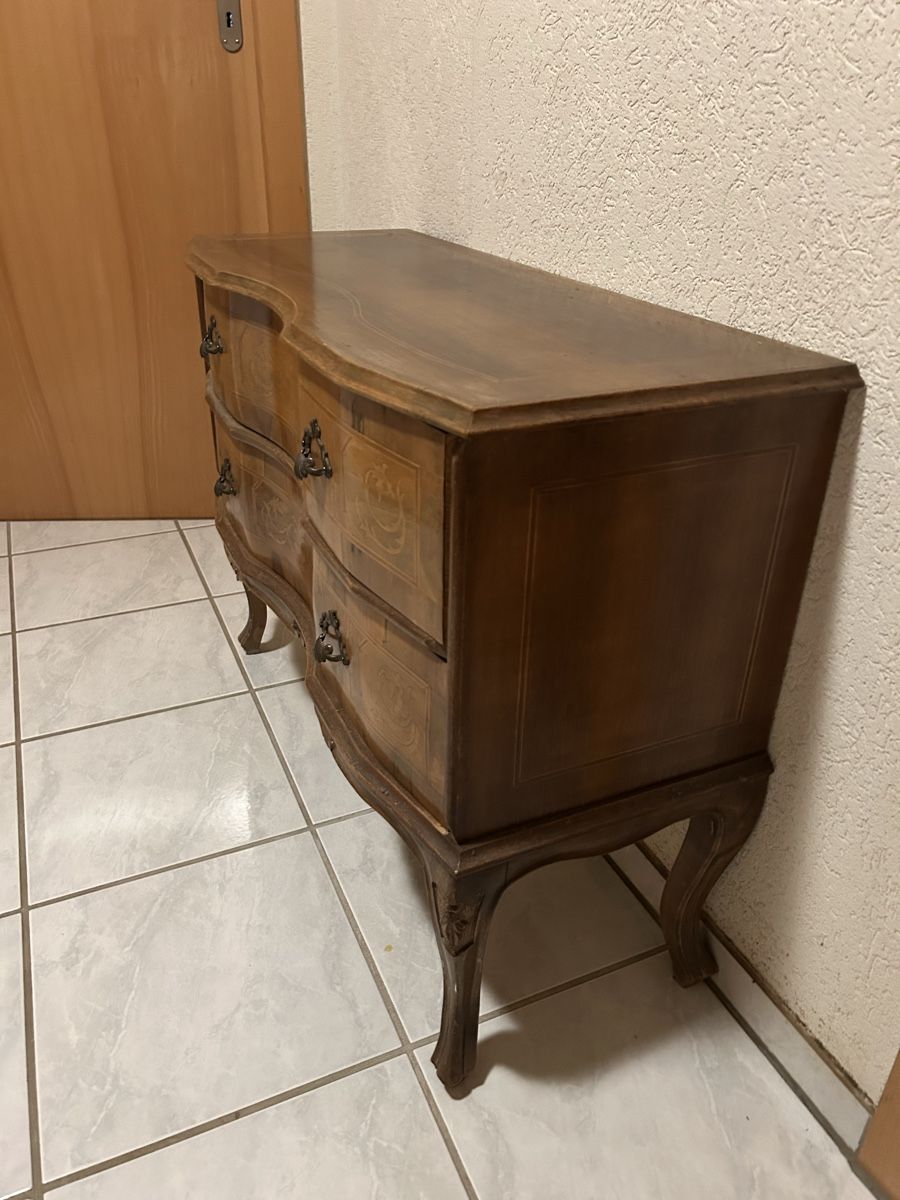 Cassettiere: Kommode Biedermeier – Usato da Basel venduto da eva_rst2 2