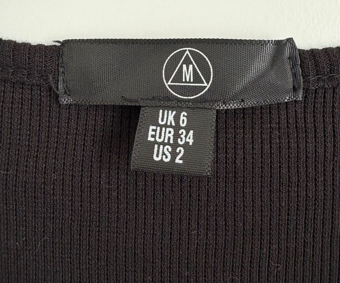 Vestiti: Robe longue noire à boutons XS – Usato da Moudon venduto da TigerrrEye 3